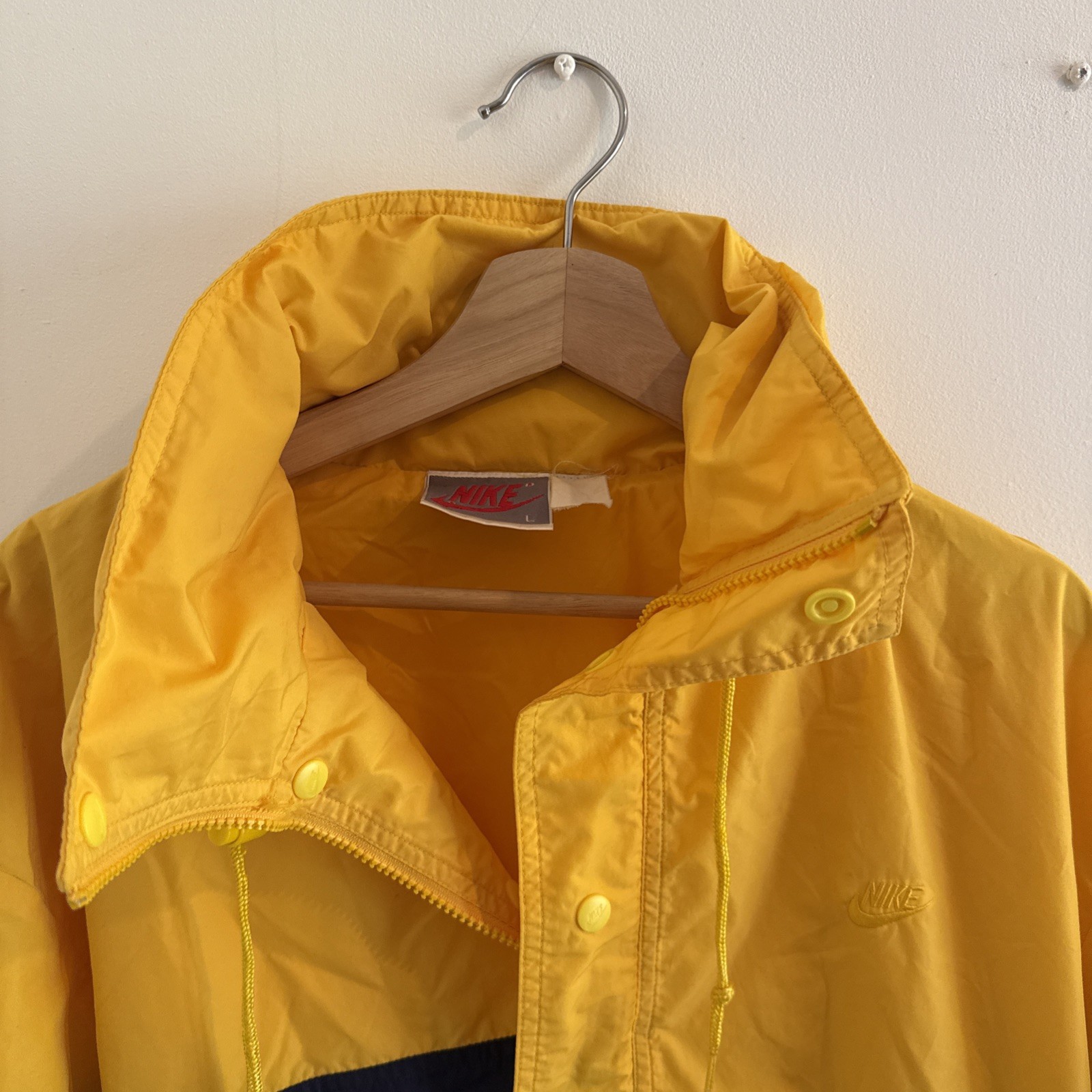 1980's Nike Rare 4 Button Windbreaker Yellow Size Large image 5