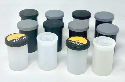 13 Rolls VTG Expired 35mm Film Lot B&W & Color w/Cases- Unit T56 image 11