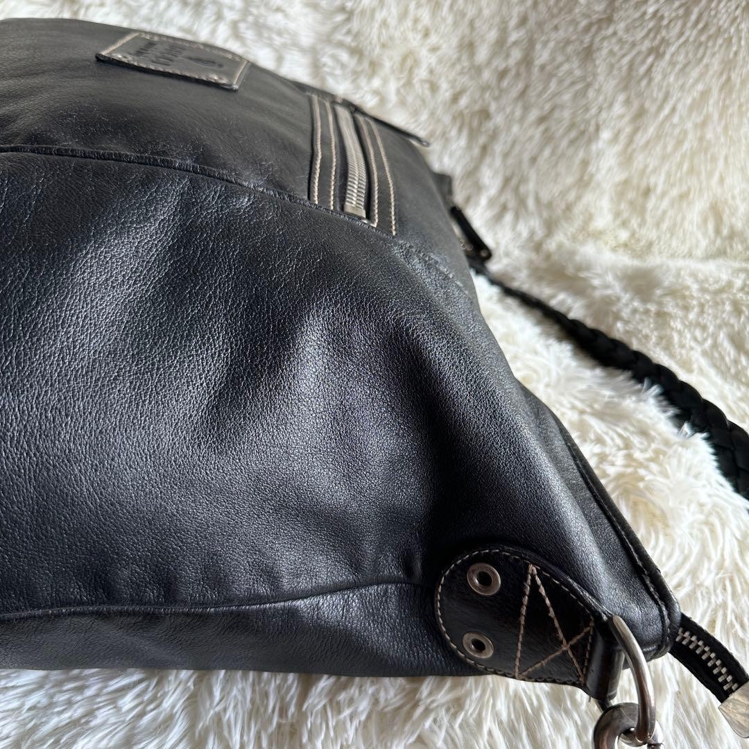 GUCCI All Leather Black Shoulder Bag Large Capacity Authentic Tote thumbnail 4