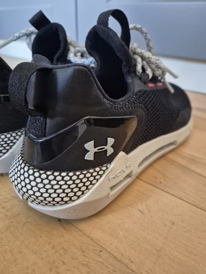 Under Armour Sportschuhe