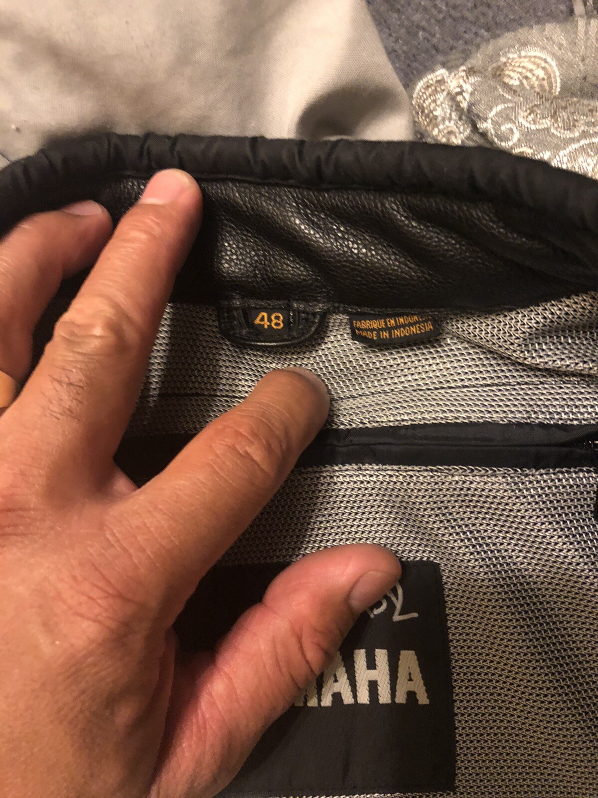 motorcycle jacket - image 4