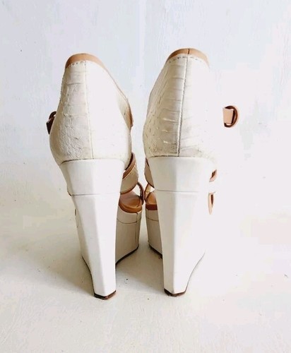 L.A.M.B. Gwen Stefani Shoes Sz 6 Wedge White and Tan Leather Straps Platform - Picture 4 of 8