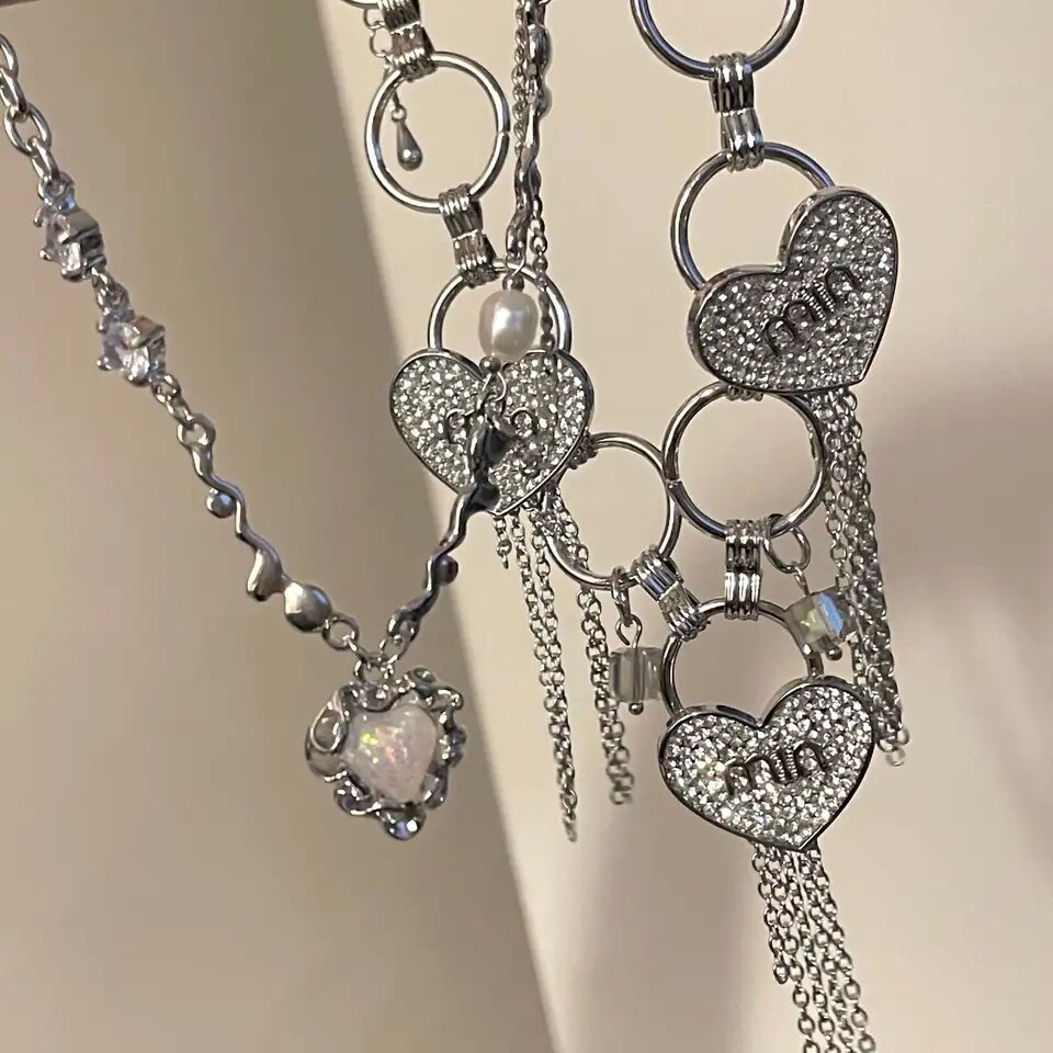 HEART PENDANT RHINESTONE CHAINS NECKLACE SILVER Y2K 2000S