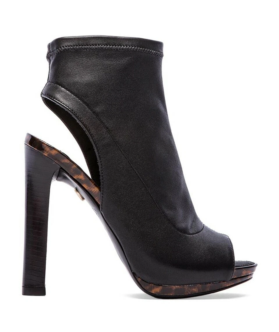 Dvf booties store