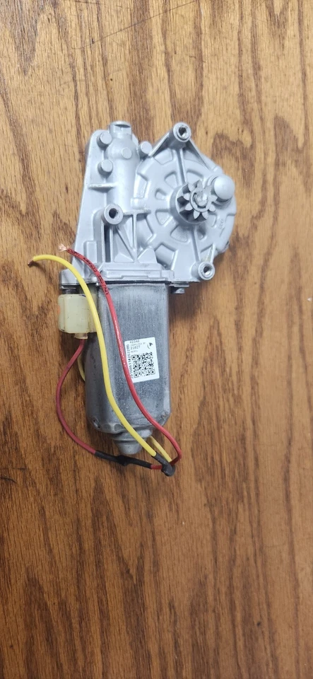 Power Window Motor Front Right 42-346 - Image 3 of 3