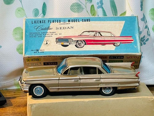Vintage Japanese Tin Cadillac Toy Car License Plated Model Car 1961 FRANKONIA - Picture 5 of 10