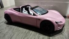 1:24 scale Tesla Roadster