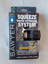 Sawyer Squeeze Water Filtration System Squeeze Filter Kit - 1L New in Box