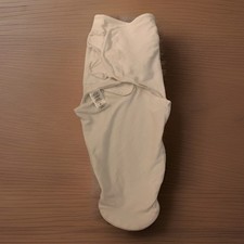 KeaBabies 0-3 Month Soothe Zippy Swaddle Wrap White