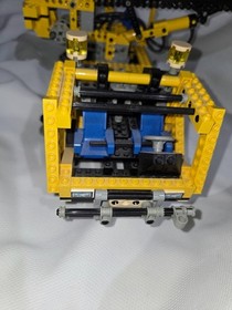 Lego Set 8438 Pneumatic Technic Crane Truck Yellow Black Retired Set~ Read