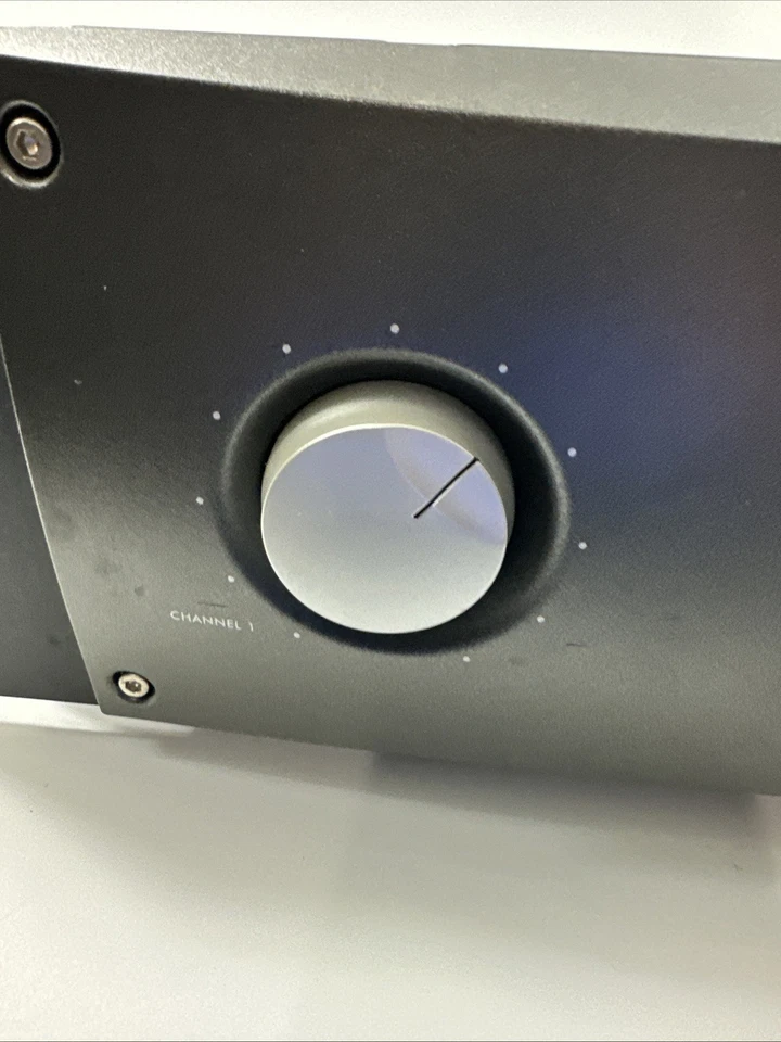 Alesis RA-500 - Power Amplifier - 2-Channel - Rack Mountable - WORKING - Image 4 of 4