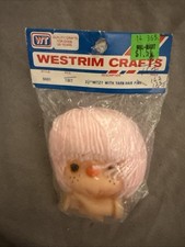 Vintage Westrim Crafts 3 1/2 " MITZY Doll And Hands Pink Yarn Hair 9601 NOS