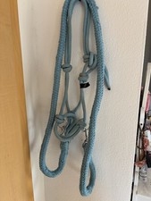 Knotenhalfter für Pferde mit Strick/Zügel i...