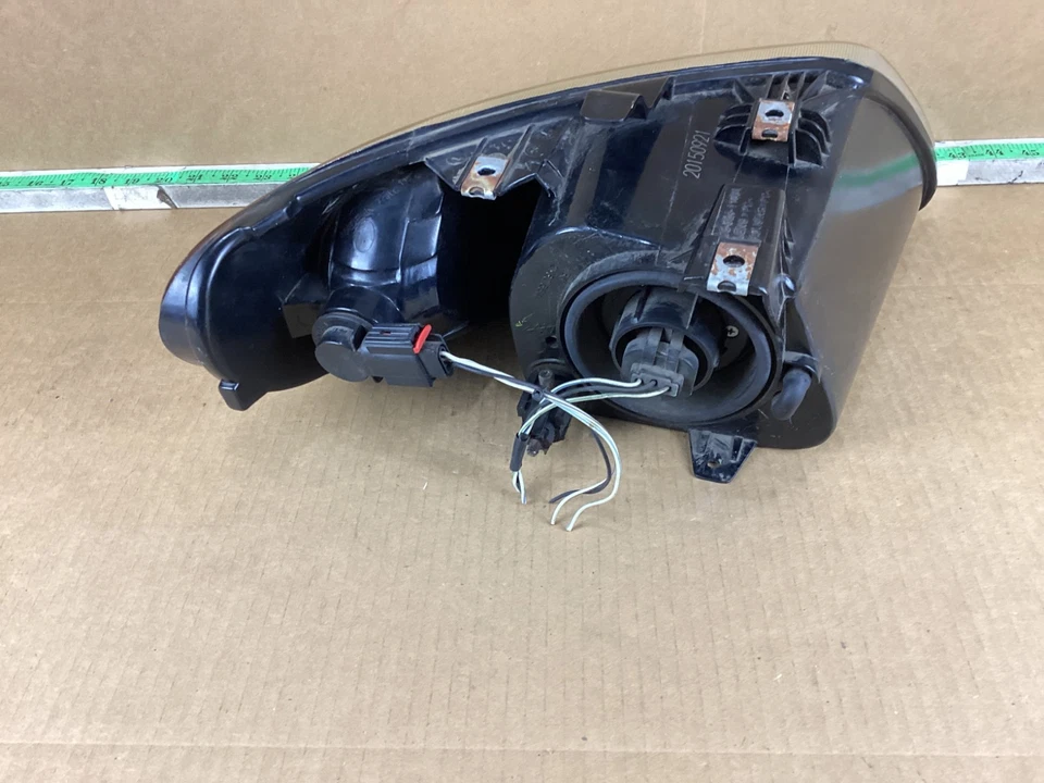 Conjunto de faros delanteros izquierdo del lado del conductor Dodge Caravan 2004-2007 OEM Foto 4 de 4