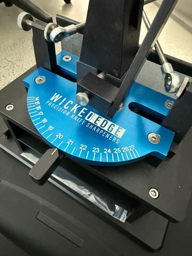Wicked Edge Gen3 Pro Precision Sharpener w/ case. Barely used - Picture 4 of 8