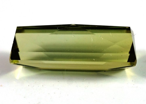4.59 ct GREEN TOURMALINE (#06) - 15 x 6 x 6 mm - Natural AAA Grade Brazil - Picture 3 of 4
