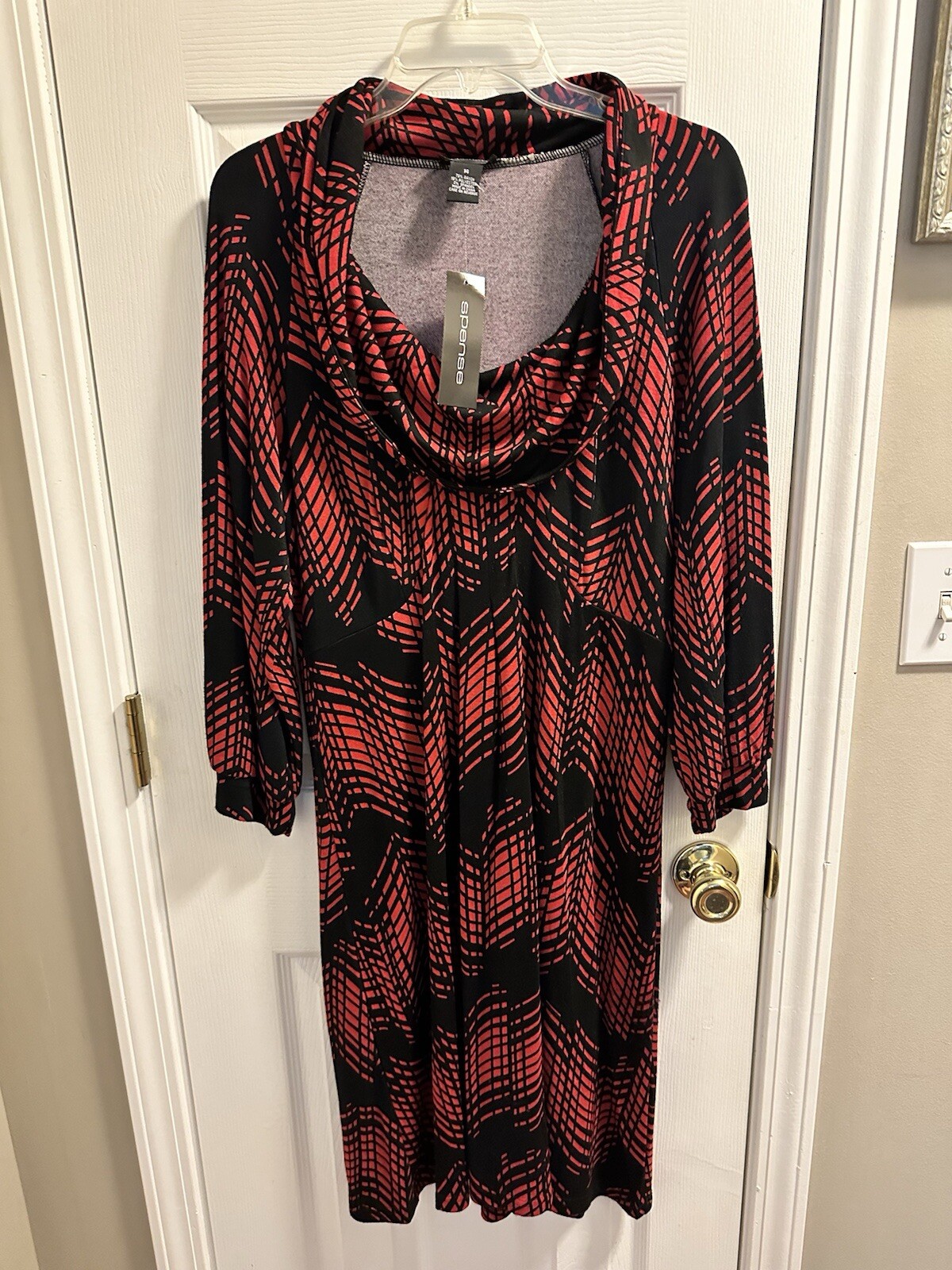 Picture 1 of 6