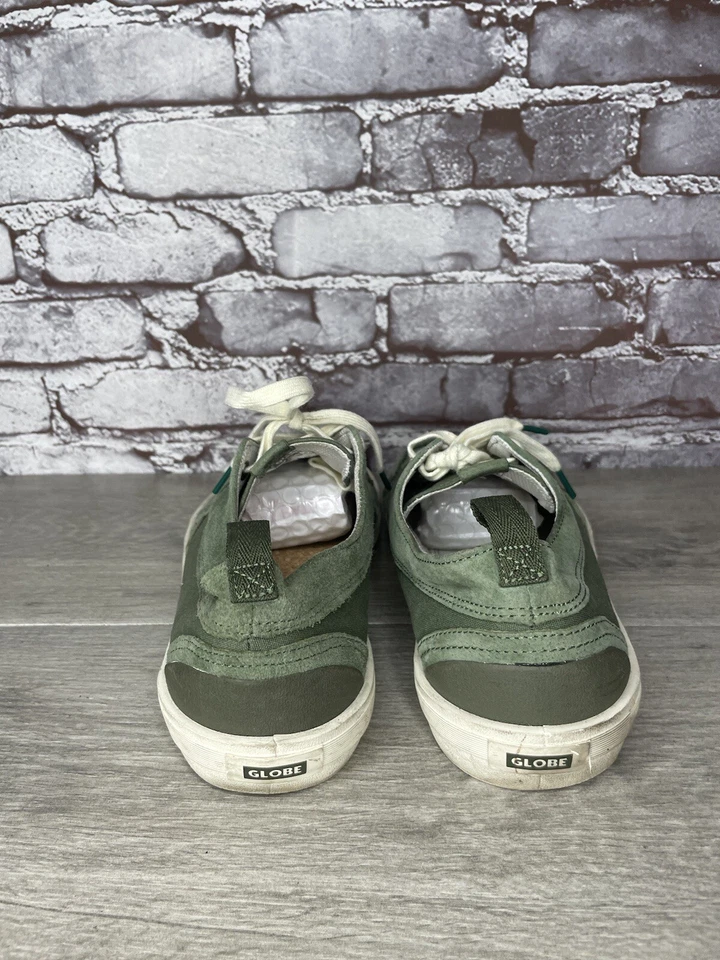 Globe Green Suede Leather Casual Low Lace Sneakers Shoes Men Sz 9.5M US/42.5EU - Image 4 of 4