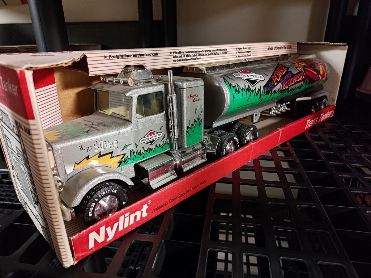 NYLINT ブリキ　トレーラー Nylint Briggs & Stratton Trans Tanker Truck No.315 Open Box