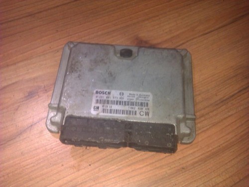 Opel Vectra 2000 ECU Engine Computer (Engine Control Unit) 0281001 #80545-70