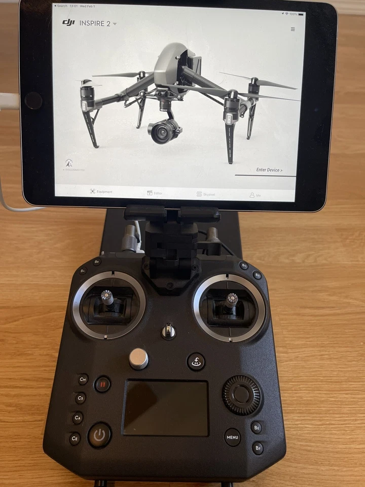 Pacote completo de drone DJI Inspire 2 com 15 a 20 horas de uso - Imagem 2 de 4