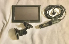 5” GARMIN AUTOMOTIVE GPS MOUNTABLE WITH MOUNT AND POWER CABLE