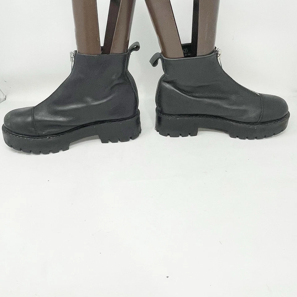 URBAN OUTFITTERS Mujer Cuero Negro CLEO Plataforma Grueso Botines Talla 7 Foto 3 de 4