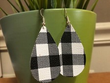 Faux Leather Earrings- Plaid- Teardrop Design-045
