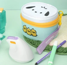 [ROYCHE]Sanrio Rechargeable Wireless Silent Vertical Mouse (Hello Kitty/Pochaco)