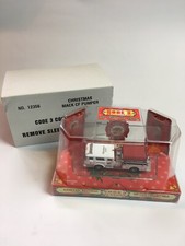 #9 Code 3 1:64 Christmas Edition Mack CF Pumper Feuerwehr