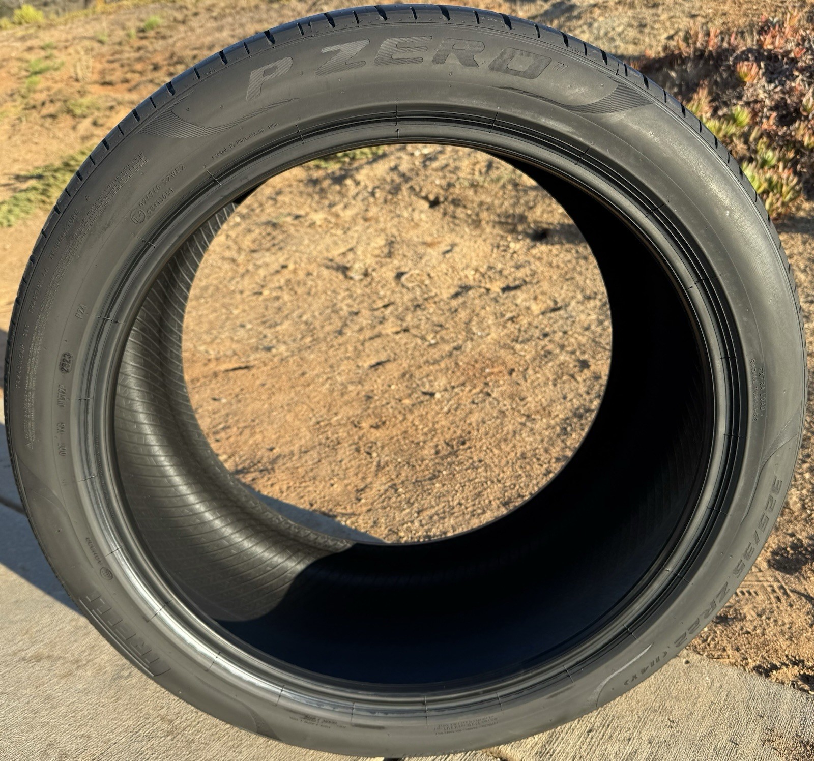 TWO BRAND NEW 325/35ZR22 (114Y) Pirelli P Zero PZ4 Lamborghini Urus & DBX Tires!
