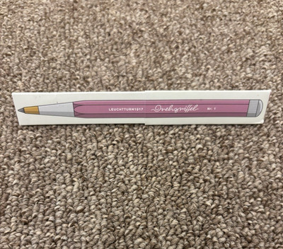 LEUCHTTURM1917 Drehgriffel Twist Gel Ballpoint Pen, pink