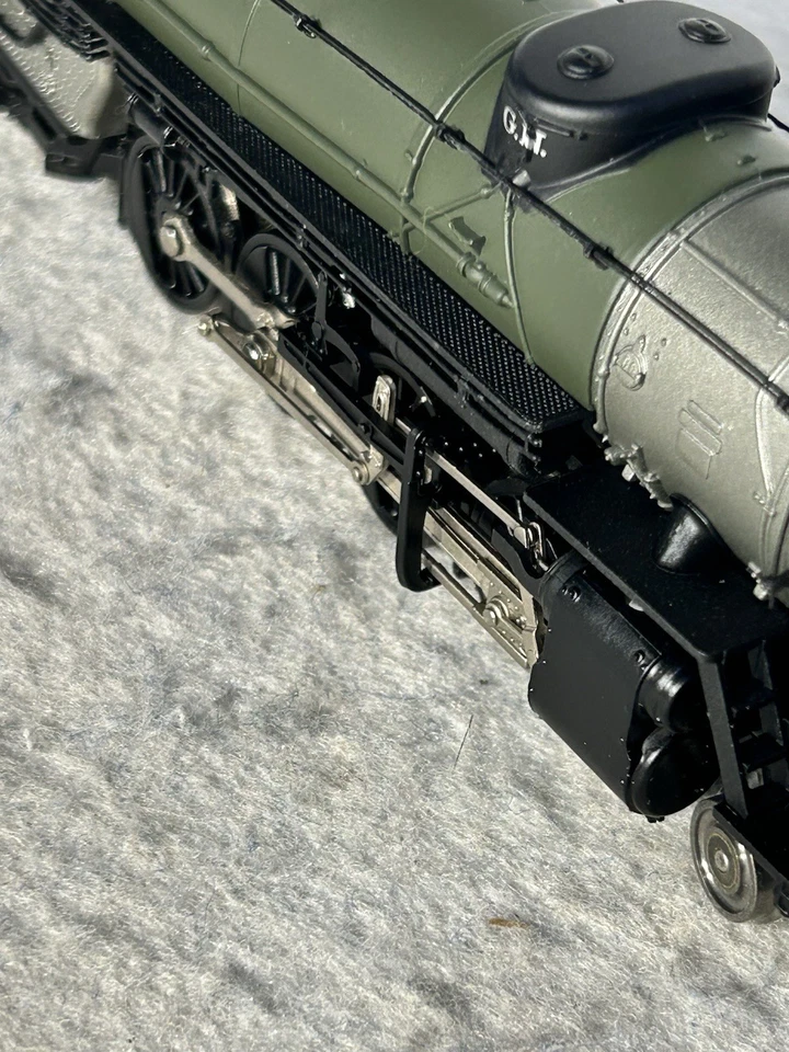 Beautiful BLI Great Northern RR 2-8-2 Steam Loco HO Sound/DCC - Image 4 of 4