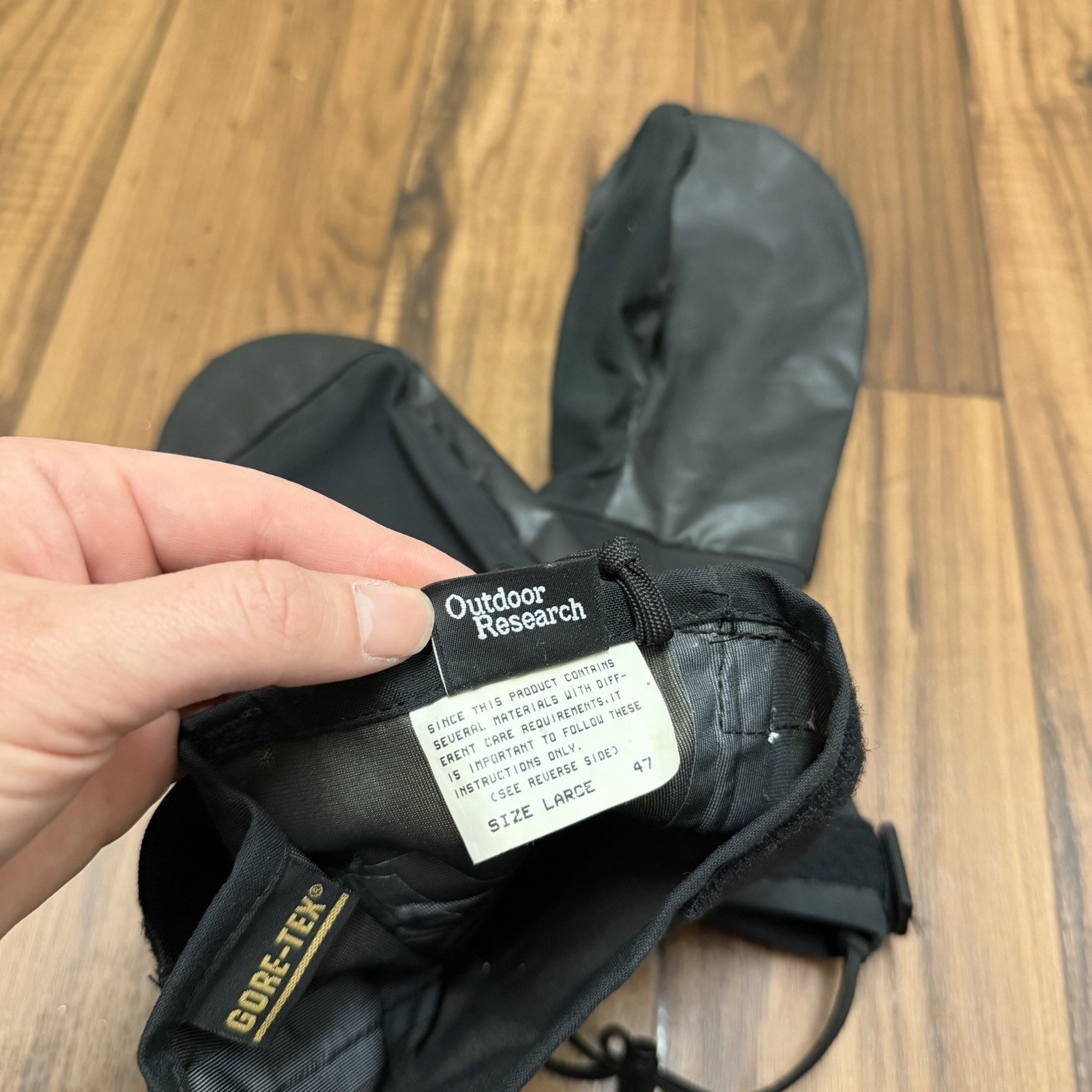 Outdoor Research OR Basic Mitt Shell GORETEX Mitt… - image 8