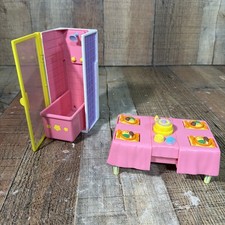2004 Dora the Explorer Shower Bathtub / Table Talking Dollhouse Furniture