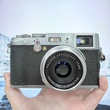 Fujifilm X100 12.3MP APS-C CMOS EXR 4x Optical Zoom Digital Camera