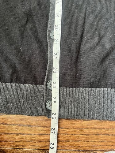 NWT Van Heusen Sweater Vest Button Down Size M Medium Color Block Black Gray - Picture 5 of 6