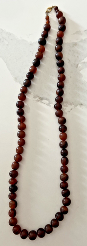 Collar De Colección Cereza Ámbar Cuentas 37 pulgadas Redondo Rojo Profundo Mármol Cuentas Cierre Dorado - Imagen 3 de 13