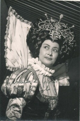 EMMA RENZI Photo with autograph hand signed OPERA African soprano