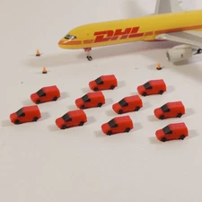 10x Red Small ENGINEERING/POST VANS Airport Aircraft Vehicles Models 1:400 Scale