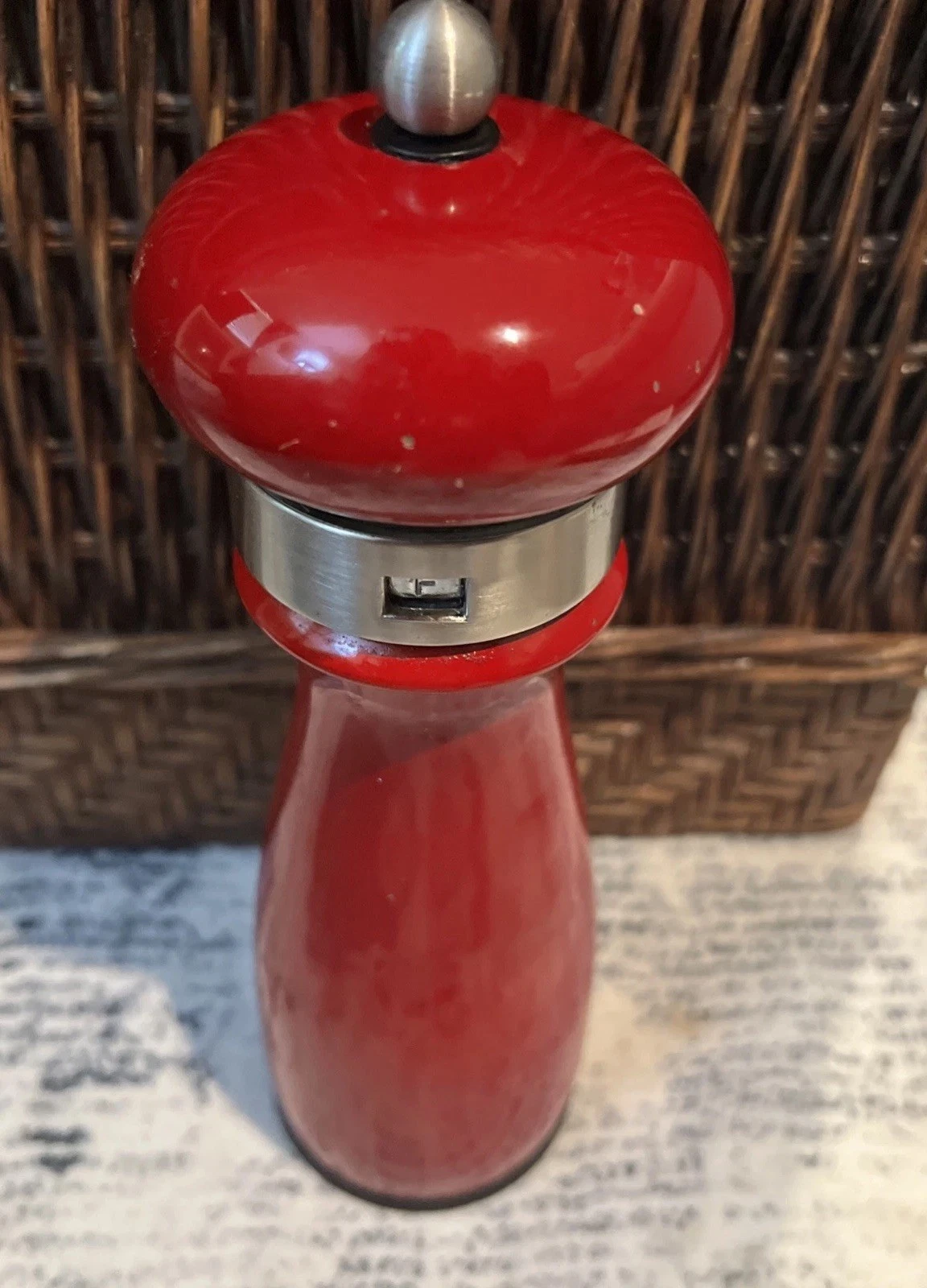 VTG William WM Bounds Pepper Mill Red Ceramic Adjustable Grinder Med 8”