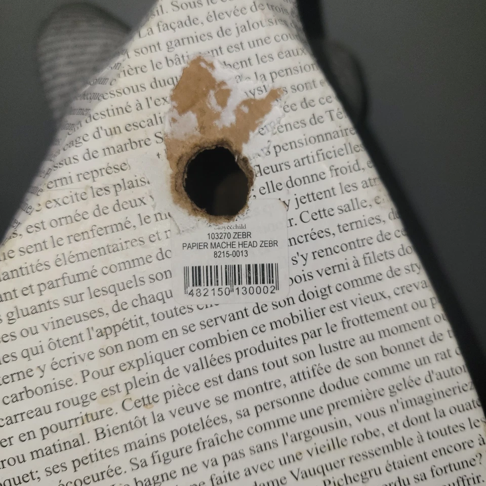 Book Paper Mache Zebra Mount Wall Hanging Sculpture Large Art Decor Newspaper - Imagem 4 de 4