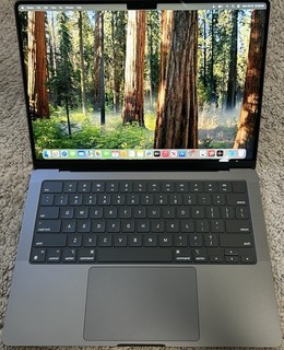 MacBook Pro 14” M3 Max (Nov 2023) – 36GB RAM 2TB SSD – AppleCare to March 2027