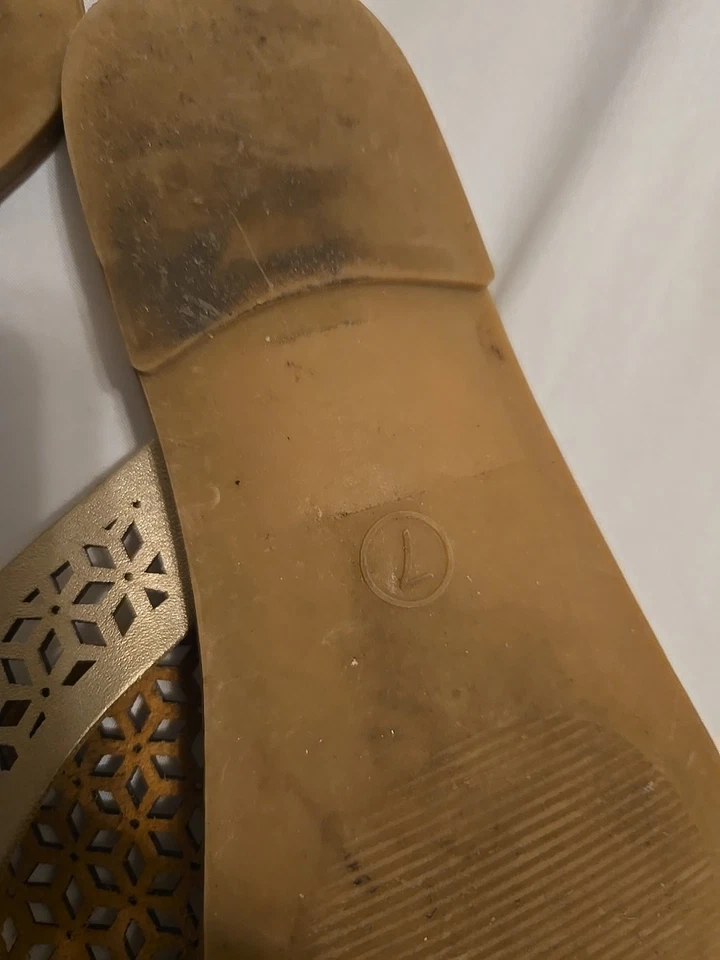 Sandalias de Tanga Chanclas Merona Para Mujer Talla 7 Dorado Y Tostado Diseño Geométrico Chic Foto 4 de 4