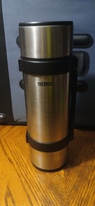 Thermos Nippon Sanso Large Insulated Travel Bottle w/Collapsible Handle Complete