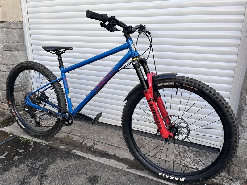 Marin El Roy aggressive hardtail mountain bike. Large