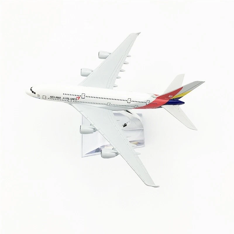 Modello Aereo Diecast 1:400 - Airbus A380 Asiana Airlines 16cm - Da Collezione - Immagine 3 di 4