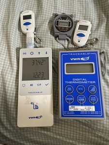 Mixed Lot Traceable VWR Data Loggers Thermometers Hygrometers Timers – Surplus