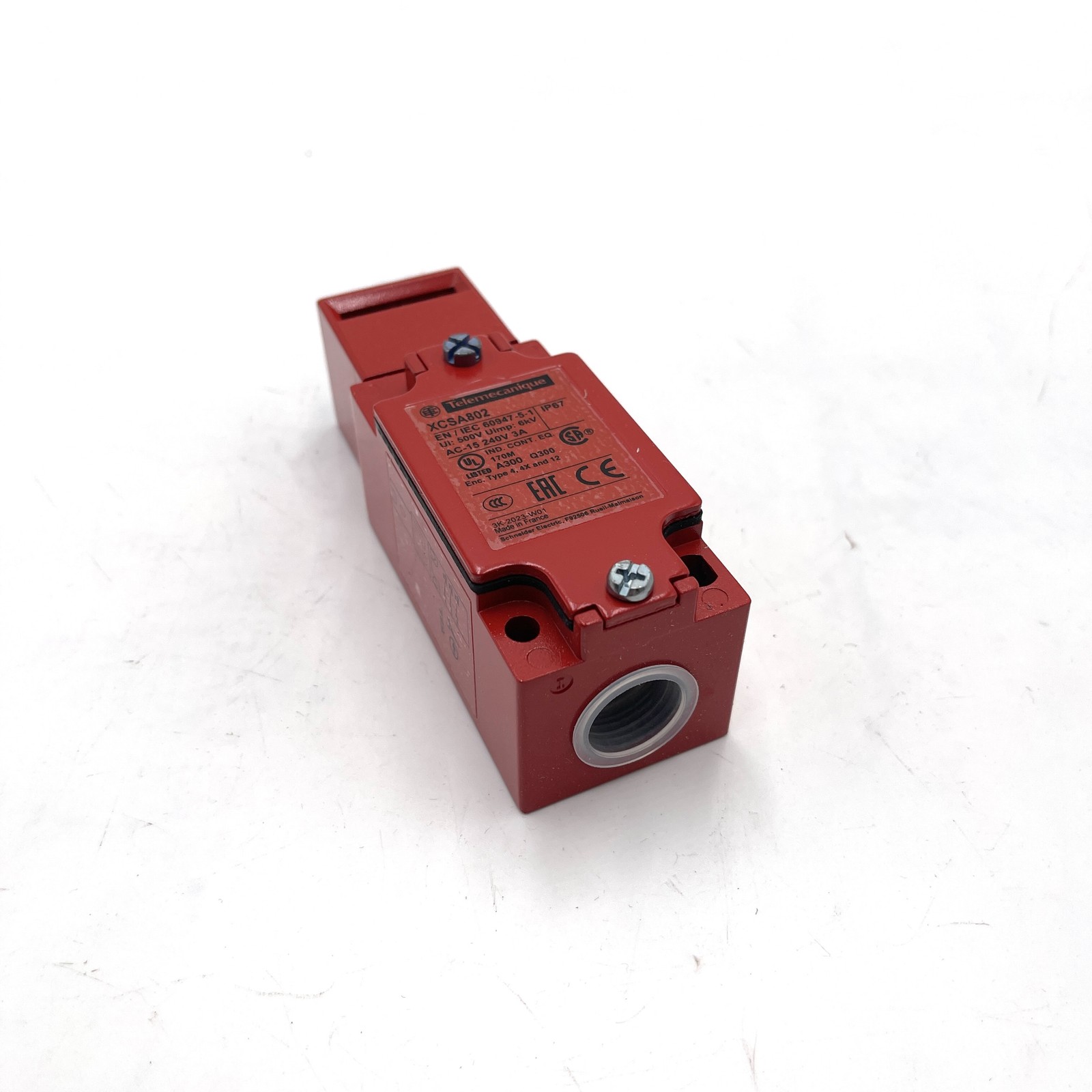 Safety Switch XCSA802 Telemecanique