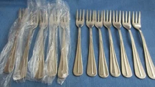  International Stainless Gran Royal Seafood Forks Lot of 12 Flatware Cutlery 